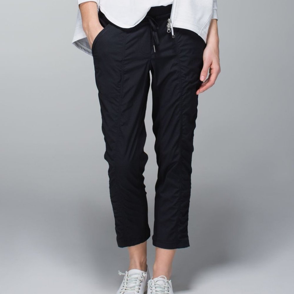 Lululemon Street to Studio Pant Black Unlined